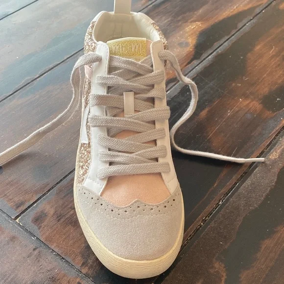 Mi.iM Glittery Pink and White Women's Sneakers - Picture 4 of 16